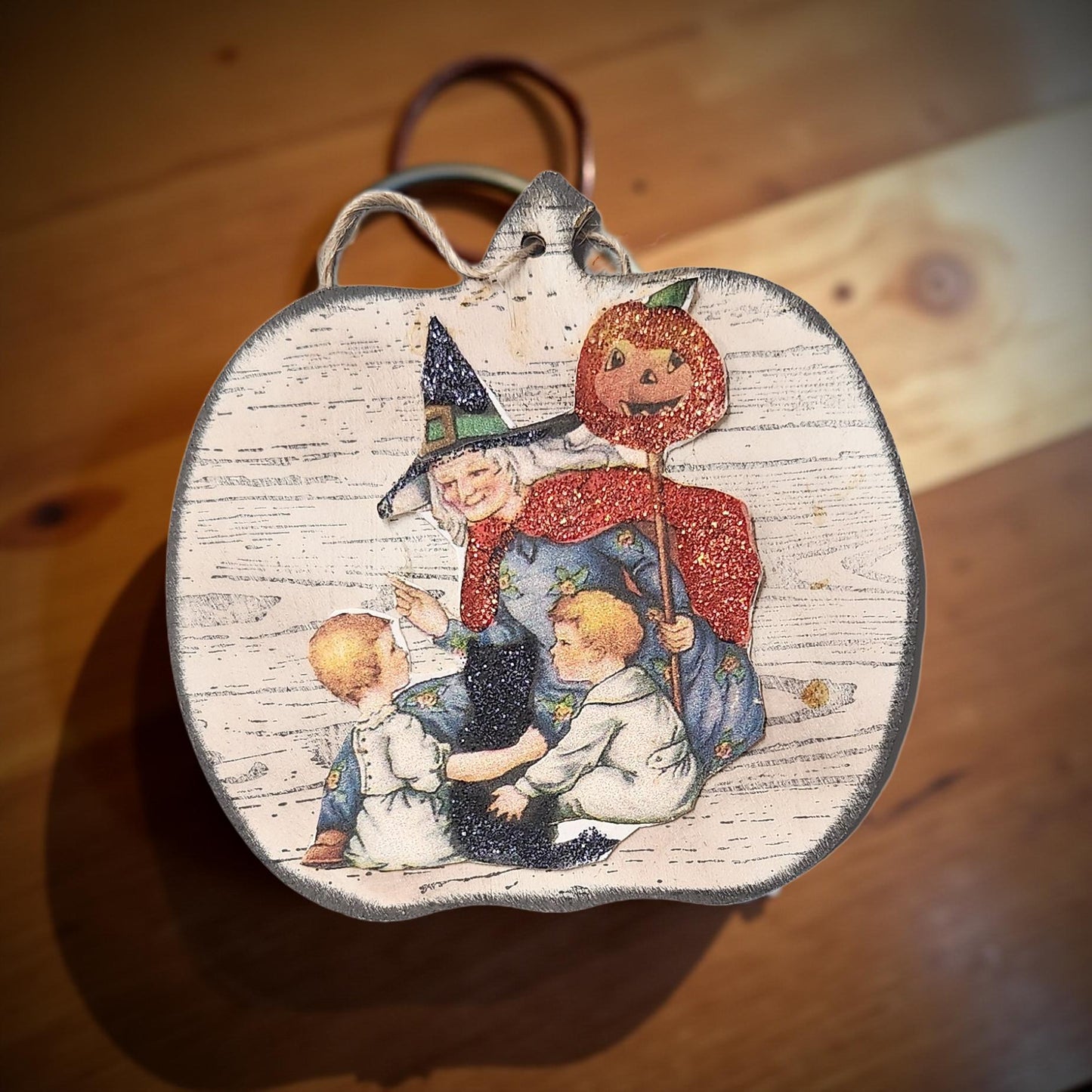 Handmade Halloween Ornaments – Whimsy Meets Wicked!