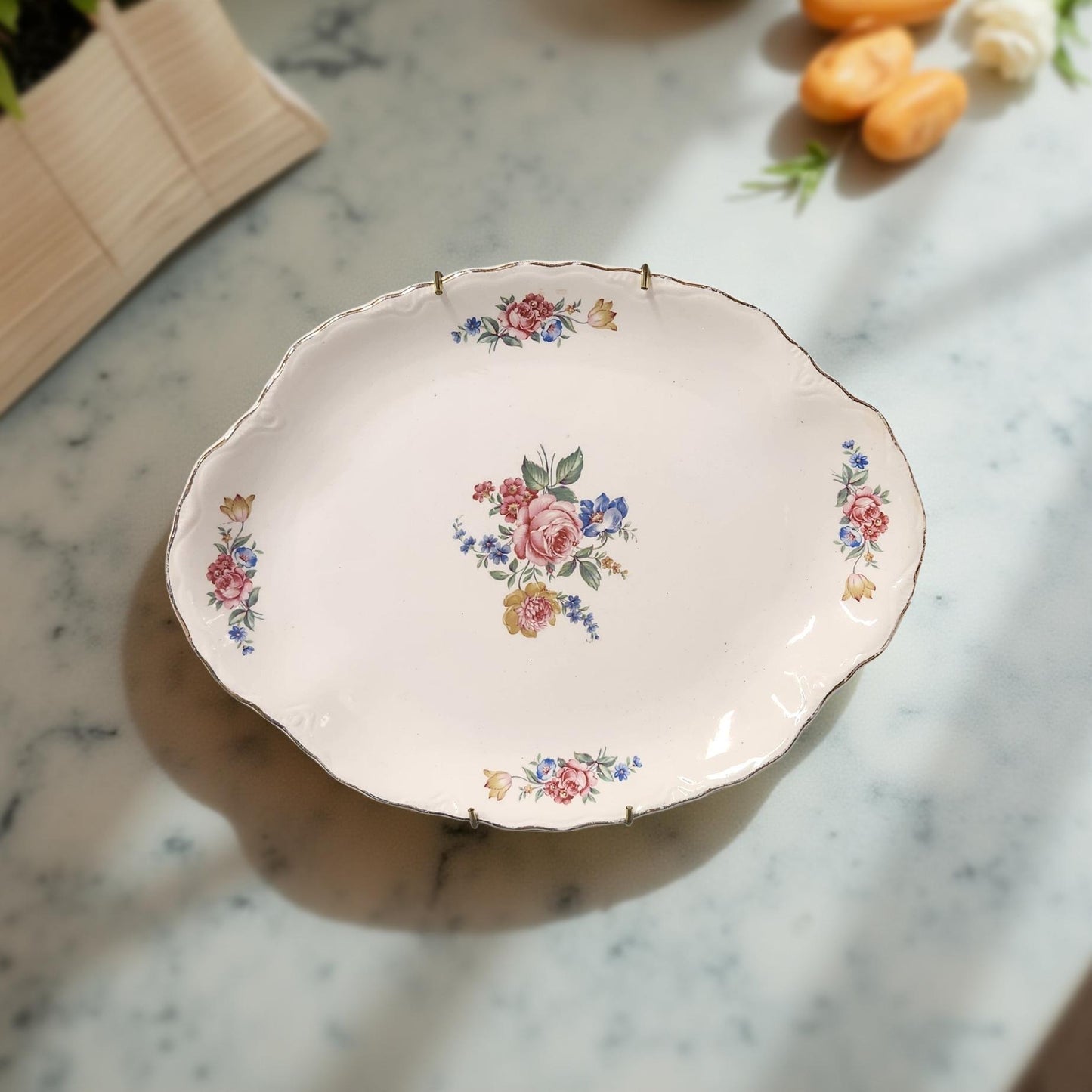 1940's SCIO Platter - Hazel Pattern