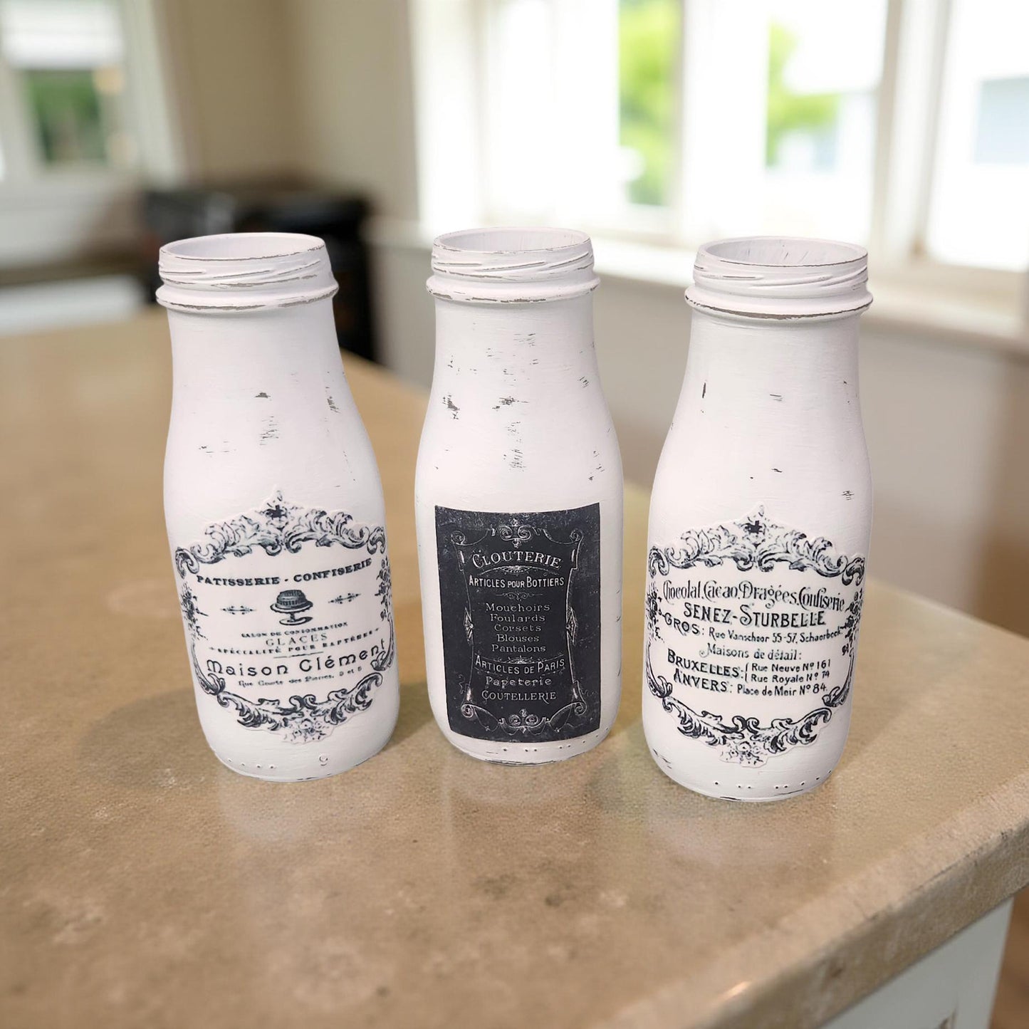 Vintage-Inspired Rustic Vases (set of 3) - Small Size