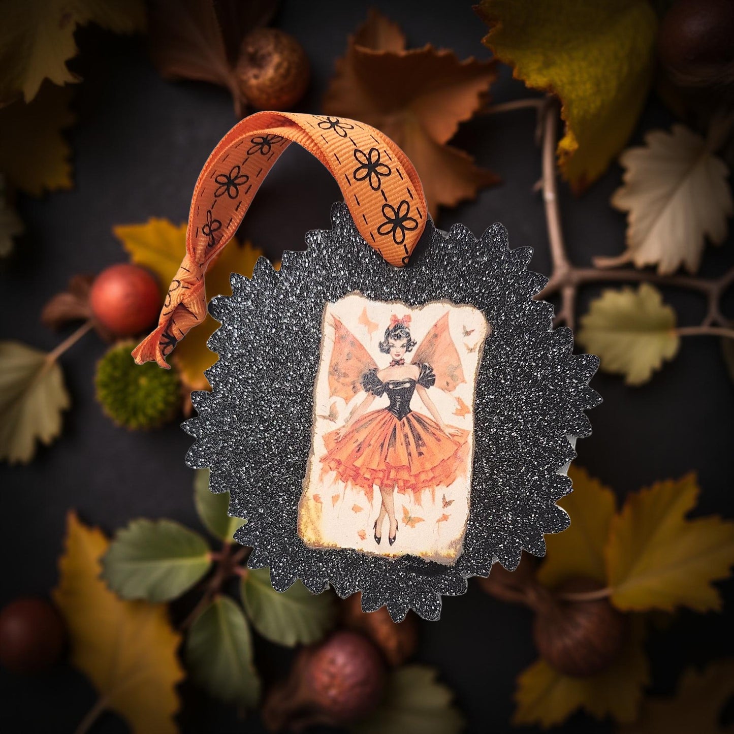 Handmade Halloween Ornaments – Whimsy Meets Wicked!