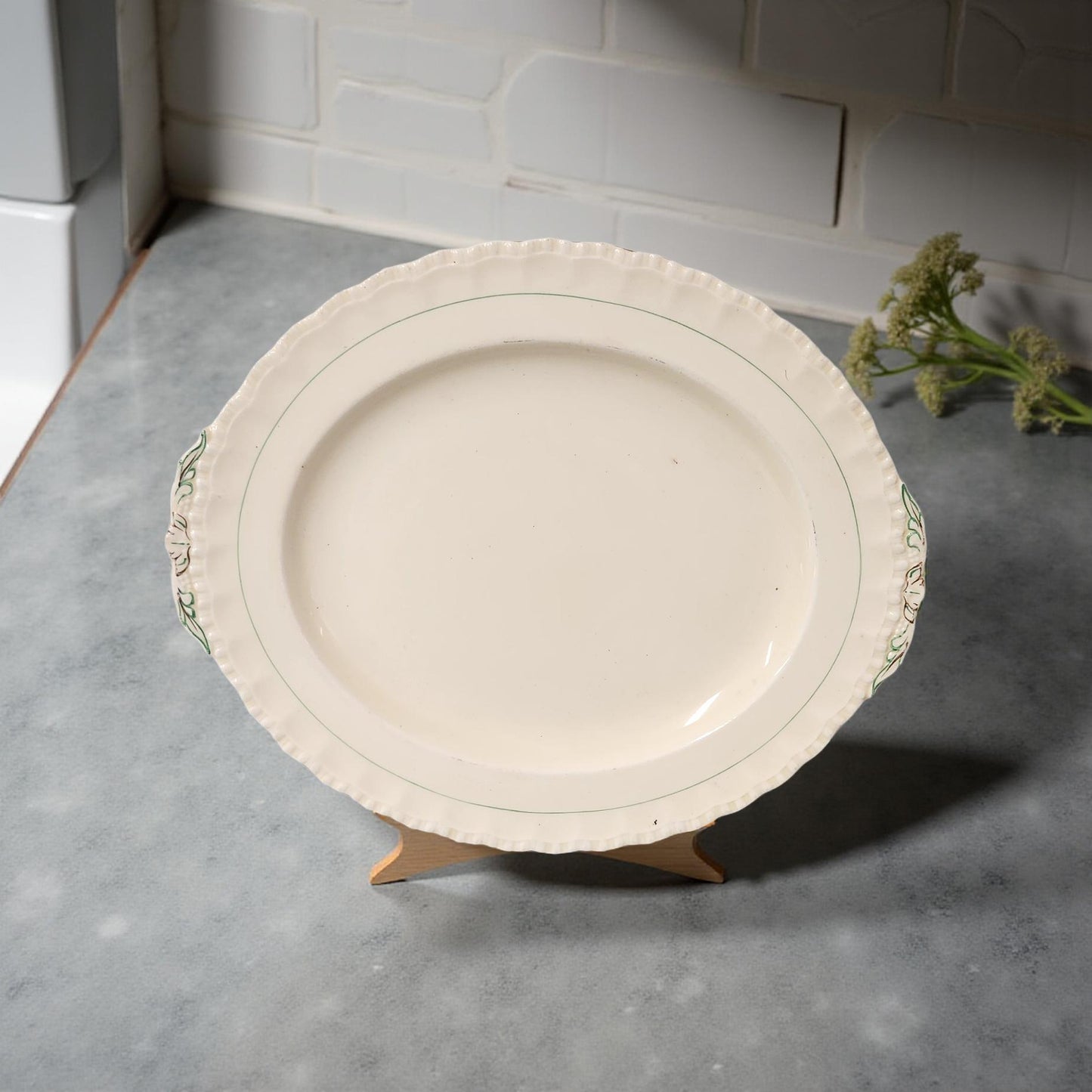 Grindley Platter - Creampetal Pattern