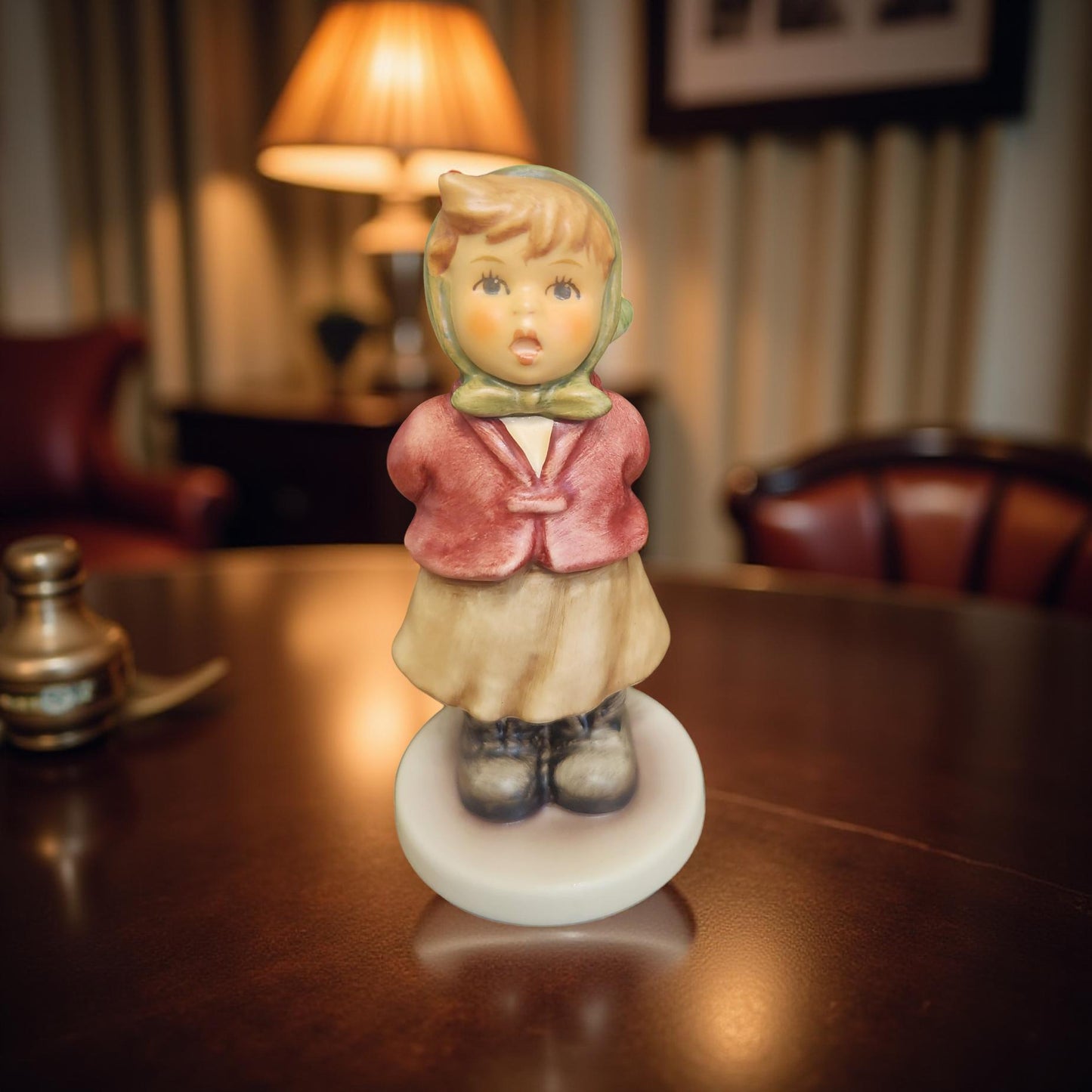 🔔 M.I. Hummel #2181 “Clear as A Bell” – 2004/2005 Club Exclusive