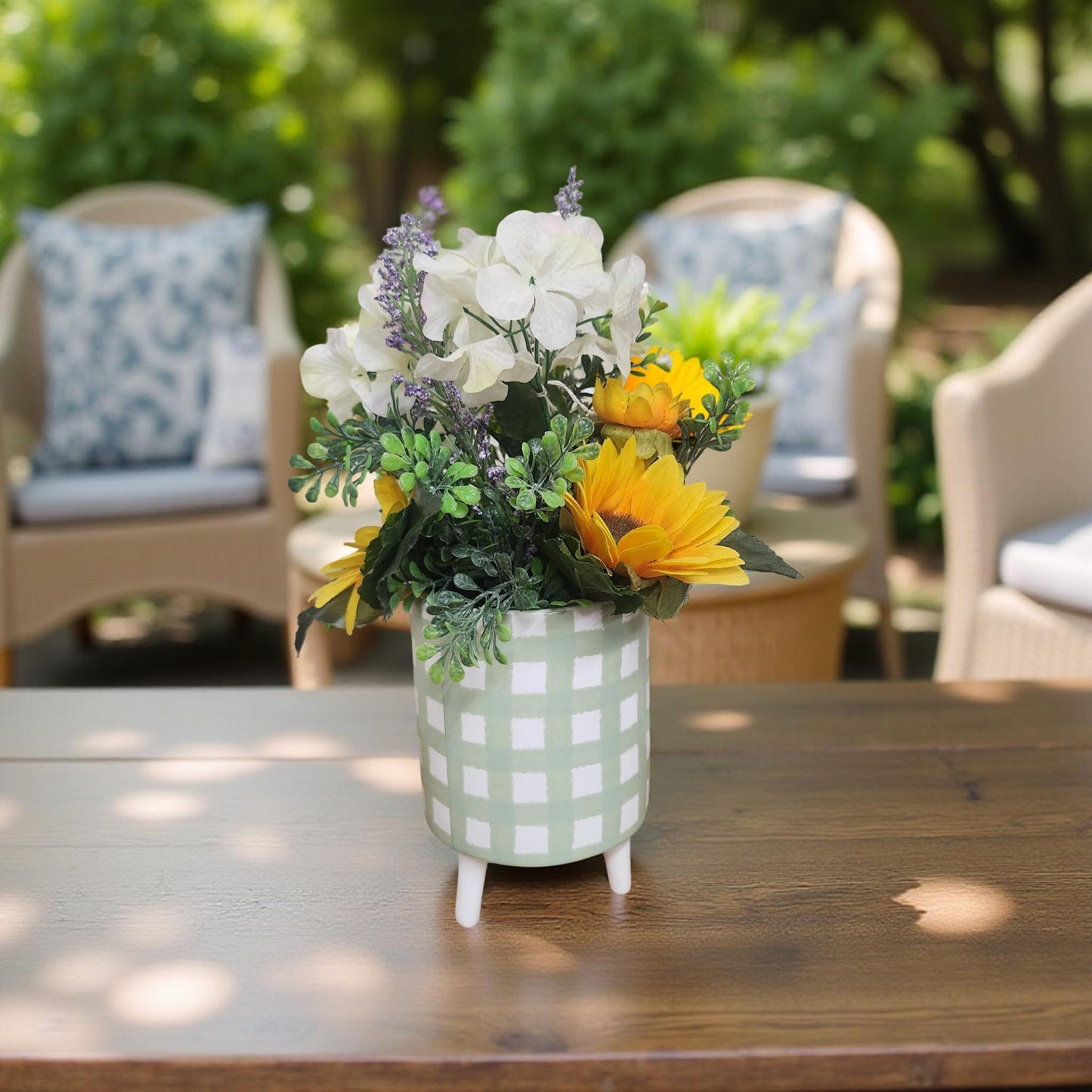Country Chic Decor: White Hydrangea in Green and White Vase