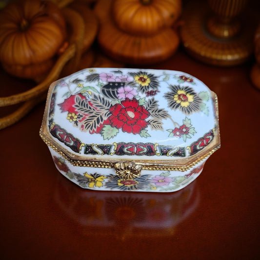 Vintage Multicolor Limoges Style Hand‑Painted Oriental Trinket Box