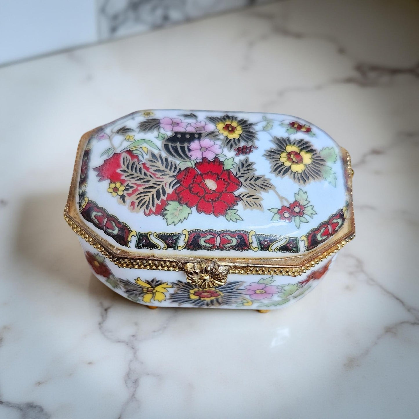 Vintage Multicolor Limoges Style Hand‑Painted Oriental Trinket Box