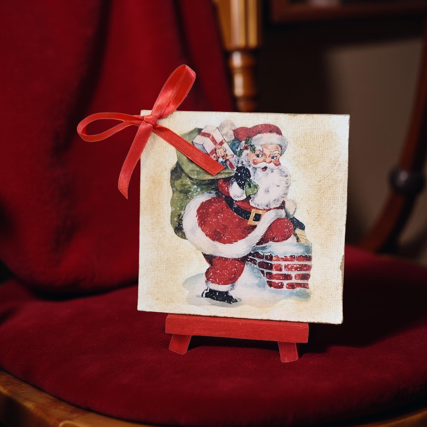 🎄 Christmas Canvas with Easel – Vintage Decoupage Style 🎄  