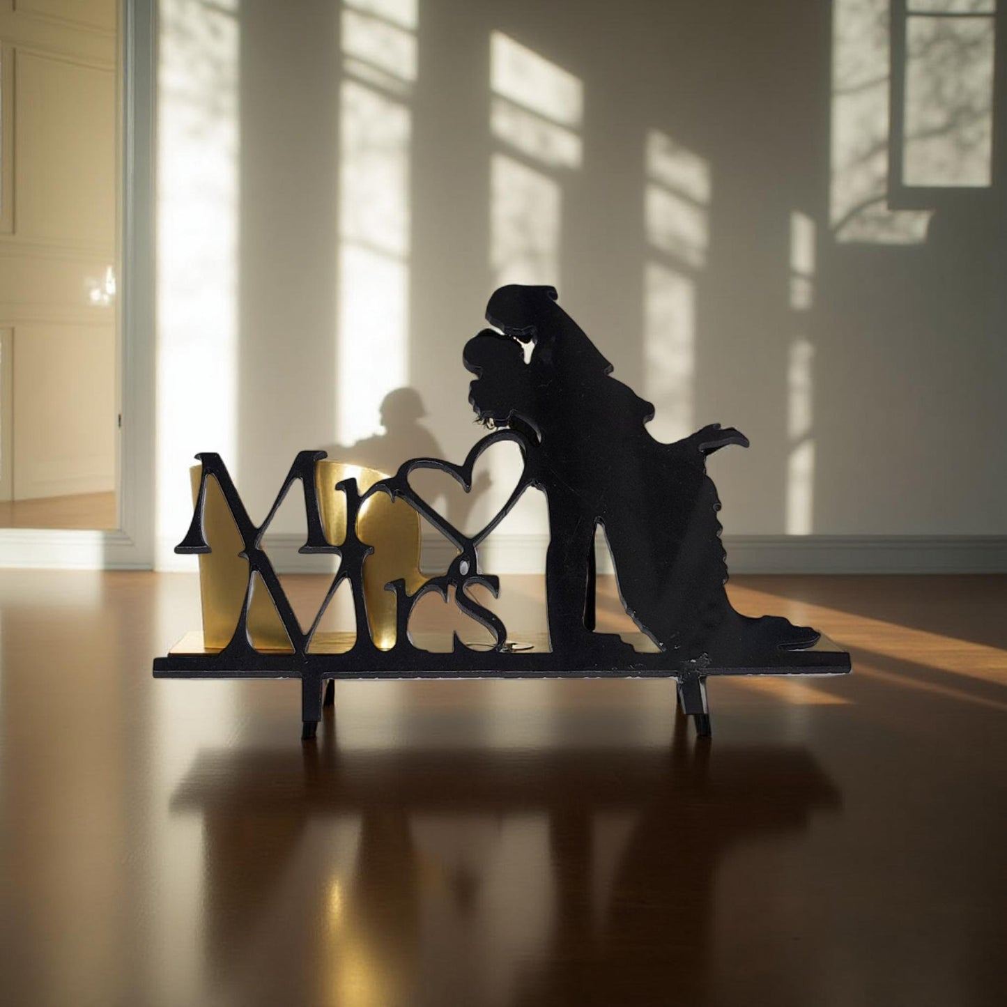 Elegant Black Cake Topper for Stylish Wedding Decor