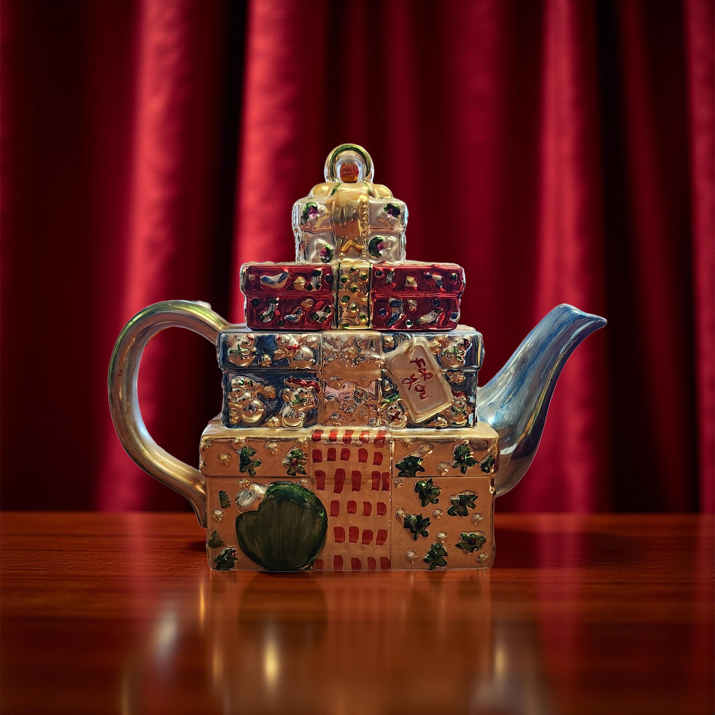 VTG Allure Metallic Present Teapot