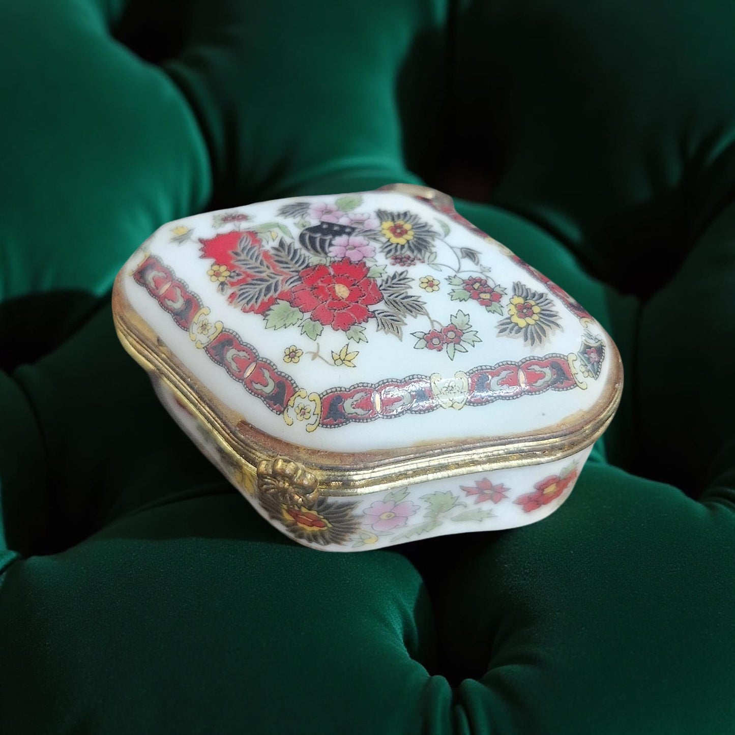 Vintage Multicolor Limoges Style Hand‑Painted Oriental Trinket Box