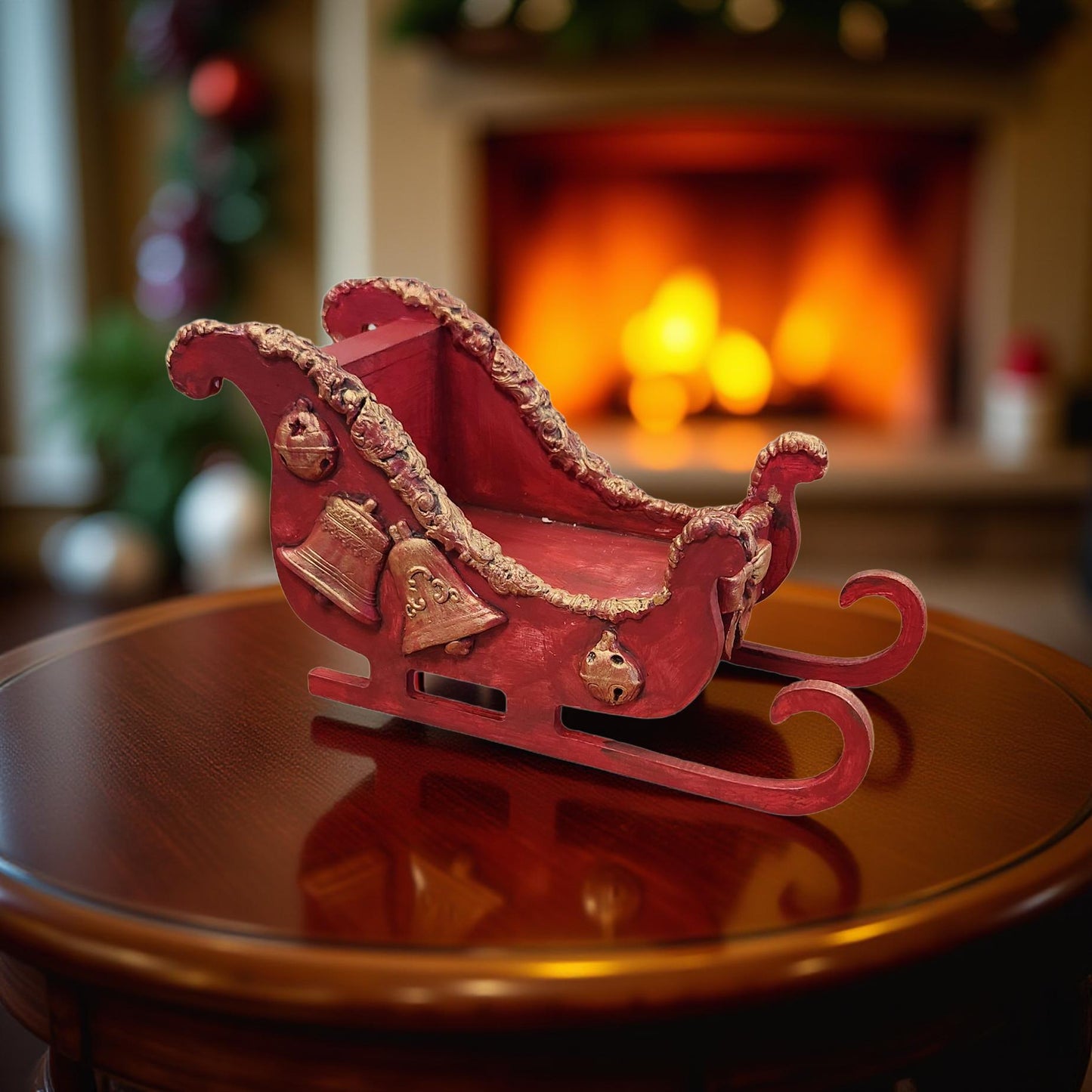 🎄 Hand-Painted Holiday Sleigh Décor